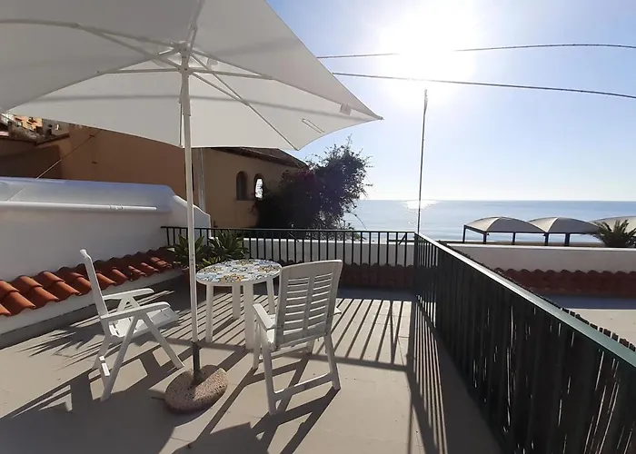 Semesterbostad Casa Marinella *